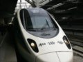 第六次全国铁路提速首列列车驶出 由成都至广州
