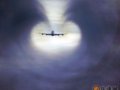 飞机高空飞行中留下的美丽线条