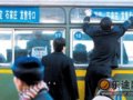 京西站遭遇超大客流 拟限时进站并停售站台票