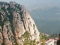 蒙瑟瑞特：云雾中的美丽神山(组图)