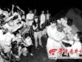 帐篷做洞房百余驴友见证驴婚(图)