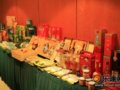 畅谈友情谋发展 诚邀嘉宾戏水节