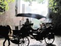 比利时布鲁日：在马车上走入中世纪
