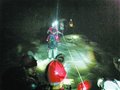 24名“驴友”迷失小坪山 救援人员雨夜大搜救(图)