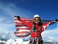 英国16岁少年登顶7大洲最高峰 成最小完成者