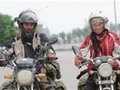 驶在梦想的路上 妹子结伴国外青年骑游中国