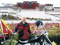 64岁老驴骑摩托车游西藏 明年想带妻子再去