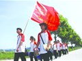 江苏20中学生“铁流千里”到饶城 日行60公里