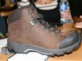 Brasher Fellmaster推出2012款磨砂皮面徒步鞋