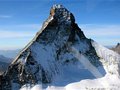 瑞士80后7小时完登马特洪峰北壁 原需5天时间