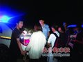 比亚迪6“驴”登山迷路 警方微博直播搜救