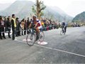淳安小镇石林举办国际自行车爬坡赛