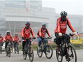 大河骑友发起“龙年第一骑” 低碳迎新年