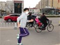 跑步时应注意呼吸深度 大风天须调整节奏