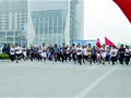 徒步游淇河比赛盛大举行 千余名市民徒步竞技
