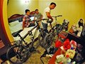 4名男生武汉骑车到南京 自行车在宾馆失窃
