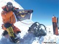 荆州男儿登顶尼泊尔8000米高峰 目睹队友雪崩身亡
